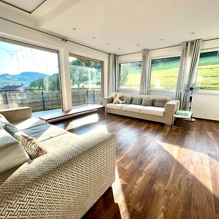 Slnecna Pod Lesom Holiday home *